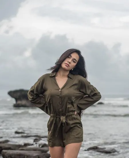 6 Potret Karakter di Sinetron 'BADAI PASTI BERLALU' yang Bikin Penonton Geregetan, Ada Dicky yang Licik Abis Hingga Marissa