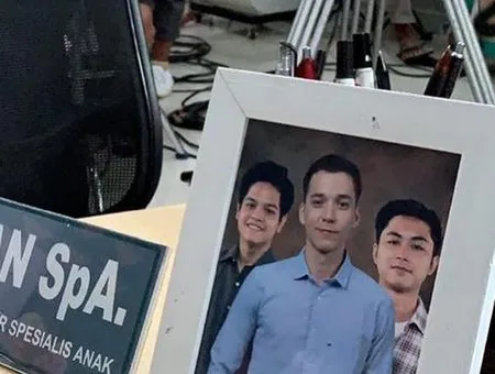 6 Potret Kebersamaan Muhammad Rif at dengan para Pemain Sinetron 'BADAI PASTI BERLALU', Harus Pamit Meski Sudah Seperti Keluarga