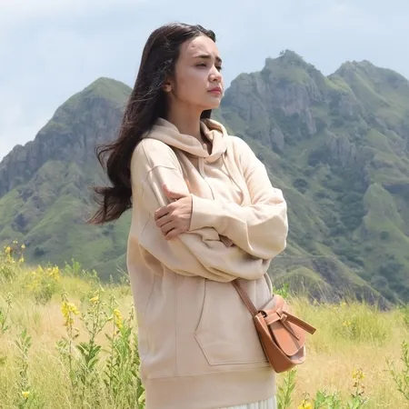 6 Potret Michelle Ziudith Saat Syuting 'BADAI PASTI BERLALU' di Labuan Bajo, Total Lakoni Adegan Berantem