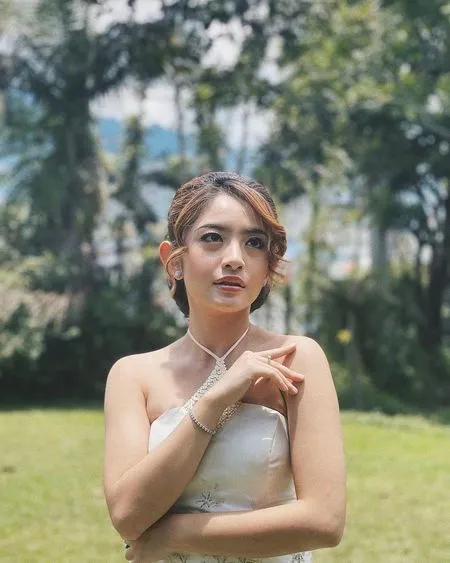 6 Potret Natalie Zenn di Lokasi Syuting Sinetron 'NALURI HATI', Sebut Perannya Adalah Wanita Baik Hati yang Dipaksa Jahat