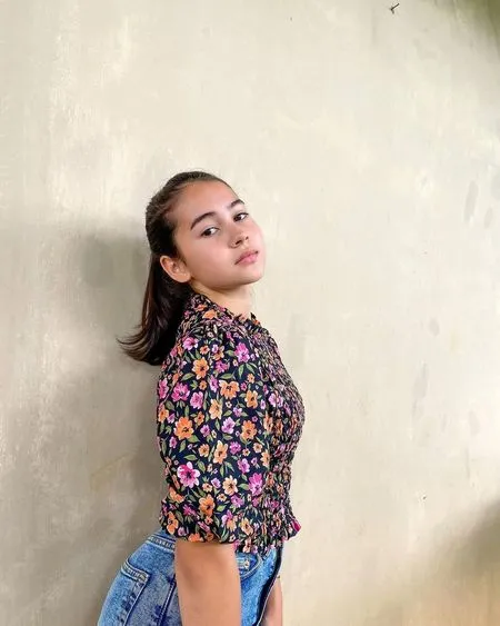 Seberapa Taunya Kamu Sama Dari Jendela Smp Kamu Nano Dari Jendela Smp Lyrick Youtube Mama Juga Belum Selesai Mandinya Entah Akhirnya Acara Mandi Itu Selesai Juga Mamanya Keluar Dari Kamar