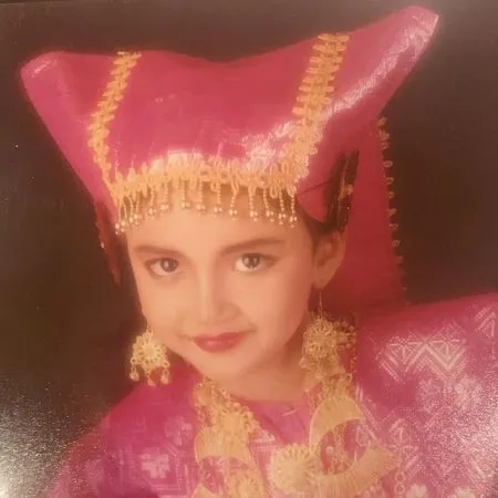 6 Potret Transformasi Tsania Marwa dari Kecil hingga Jadi Bintang Sinetron 'BUKU HARIAN SEORANG ISTRI', Konsisten Cantik - Senyumnya Tak Pernah Berubah
