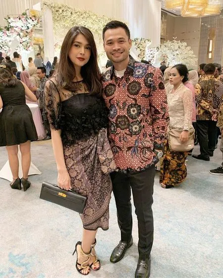 7 Cantiknya Nabila Syakieb Hadiri Nikahan Citra Kirana - Rezky Aditnya, Ikut Bahagia