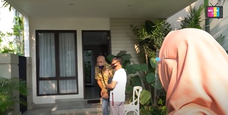 7 Foto Rumah Syifa Adik Ayu Ting Ting Hadiah Ulang Tahun Seharga 2 5 Miliar Kapanlagi Com