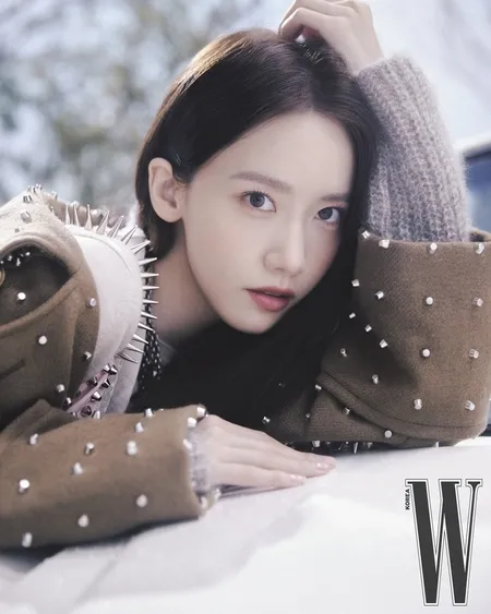 7 Foto Yoona Girls Generation Pamer Visual Goddess, Jadi Brand Ambassador 'Miu Miu' Pesona Cantiknya Tak Luntur!