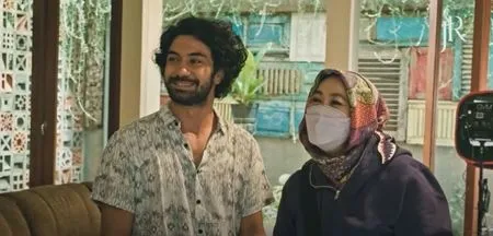 7 Momen Kedekatan Reza Rahadian dan Ibunya Saat Cerita Pengalaman Hidup, Susah Senang Dilalui Bersama
