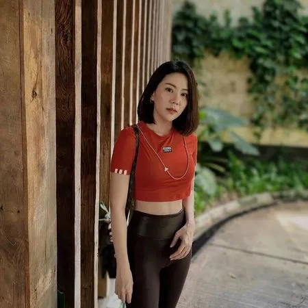 7 Potret Cantik Agnes Jennifer, Seleb TikTok yang Disebut Mirip Eugene 'THE PENTHOUSE'