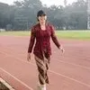 Potret Gisella Anastasia Lari Pakai Kebaya, Tampil Anggun Sekaligus Sporty