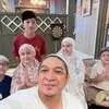 7 Potret Pasha Ungu dan Keluarga Tarawih Berjamaah di Rumah, Penuh Kehangatan