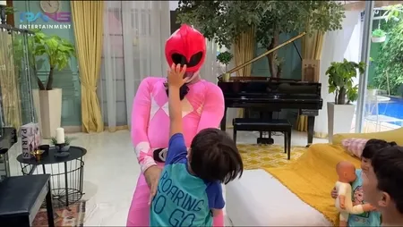 7 Potret Raffi Ahmad Jadi Power Rangers, Berantem Sama Babe Cabita - Bikin Rafathar Kaget
