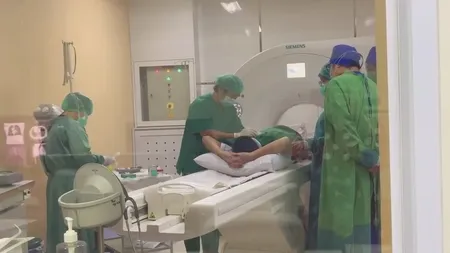7 Potret Randi Suami Tasya Kamila Melawan Kanker Getah Bening, Jalani Operasi Hingga Kemoterapi - Warna Kukunya Berubah