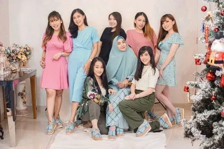 7 Potret Reuni Cherrybelle yang Sekian Lama Nggak Bertemu, Sudah Pada Nikah - Tanpa Hadirnya Sarwendah
