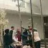 7 Potret Rey Mbayang dan Dinda Hauw saat Nongkrong Bareng Teman Geng Pasutri