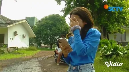 7 Potret Sandrinna Michelle Bintang 'DARI JENDELA SMP' Punya Mobil Mewah di Usia 14 Tahun, Akhirnya Mimpi Sejak Kecil Terwujud