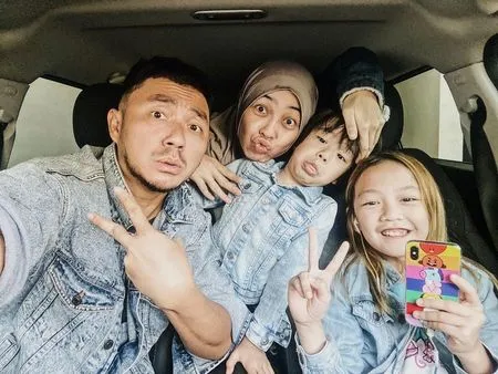 7 Potret Terbaru Embun, Putri Omesh yang Makin Cantik Berusia 8 Tahun dan Tubuh Tingginya Curi Perhatian