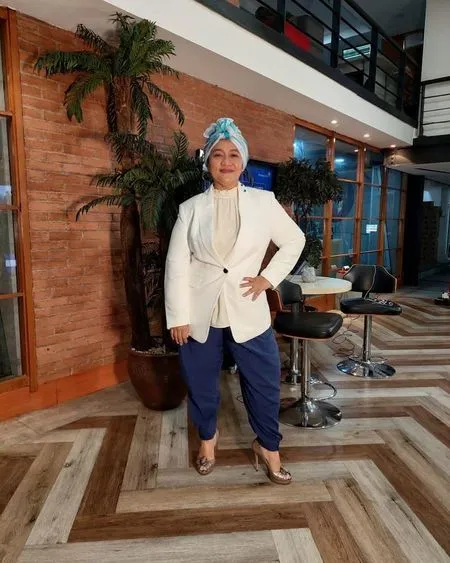 7 Potret Tike Priatnakusumah yang Makin Langsing dan Modis, Biasa Pakai Baju Size 5L Kini Sudah M - Berat Badan Turun 25 Kilo Lebih!