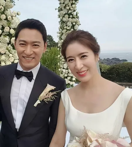 7 Selebritis yang Menikah dengan Seorang Dokter, Dijulidin Netizen Korea