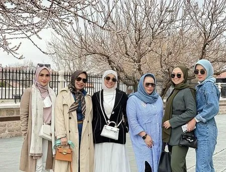 8 Foto Gaya Stylish Yulita MasterChef Saat Liburan di Turki, Sudah Bisa Tersenyum Pasca Meninggalnya Sang Suami