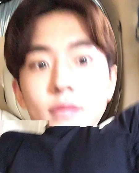 8 Foto Gokil Aktor Nam Joo Hyuk yang Pernah Ia Upload ke IG, Orang Ganteng Mah Bebas!