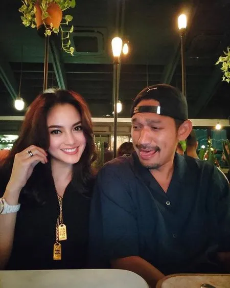 8 Foto Mesra Ibnu Jamil dan Ririn Ekawati, Makin Lengket dan Dapat Support dari Anak
