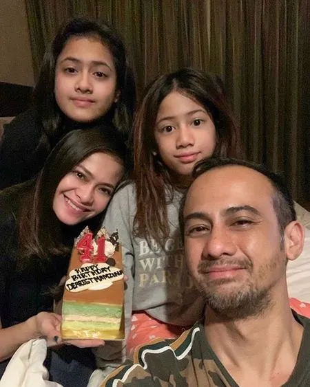 8 Foto Si Cantik Talullah Malaika, Putri Bungsu Ersa Mayori yang Jarang Tersorot