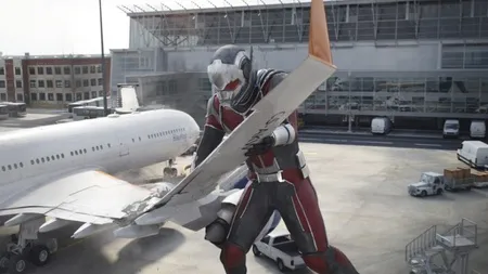8 Hal Konyol Yang Muncul di 'CAPTAIN AMERICA: CIVIL WAR', Ngakak!