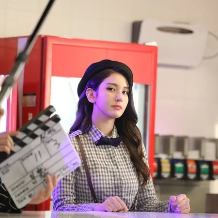 8 K-Pop Idol Cewek yang Debut Solo di 2019, Ada Jeon Somi Sampai Hwasa MAMAMOO