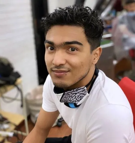 8 Pesona Teuku Atha Kakak Beby Tsabina, Ganteng Berkarisma - Pengusaha Muda yang Jago Main Flag Football