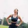 8 Potret Amanda Rawles Saat Jogging Curi Perhatian, Paras Naturalnya Bikin Salfok