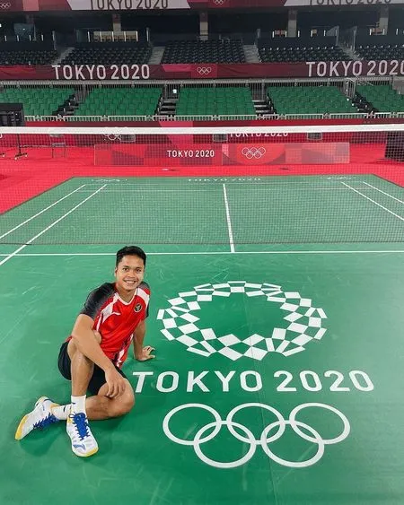 8 Potret Anthony Ginting yang Raih Medali Perunggu Olimpiade Tokyo 2020, Senyum Manisnya Bikin Para Wanita Terpesona