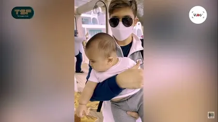 8 Potret Baby Ukkasya Pertama Kali Liburan ke Laut, Senang Banget Nikmati Pemandangan yang Indah - Menangis Saat Naik Perahu