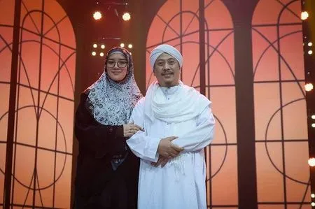 8 Potret Bebi Silvana Istri Opick Pamer Babybump Kehamilan Anak Pertama, Paras Cantik dan Glowing Curi Perhatian
