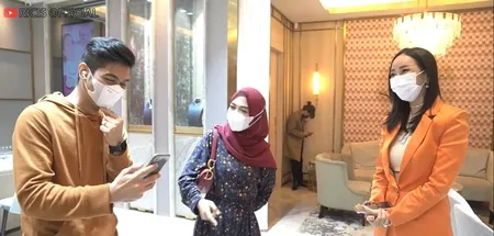 8 Potret Detail Cincin Lamaran Ria Ricis dan Teuku Ryan, Mewah Bertabur Berlian - Penuh Makna Berbentuk Hati