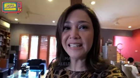 8 Potret Irwan Mussry Bagi THR ke Anak-anak Maia Estianty, Al El Dul Bahagia Dapat Amplop Super Tebal!