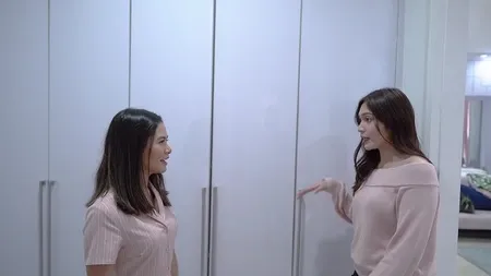 8 Potret Kamar Salshadilla Juwita Putri Iis Dahlia, Ada Lemari dan Cermin Super Besar - Nuansa Putih-Pink yang Bikin Nyaman