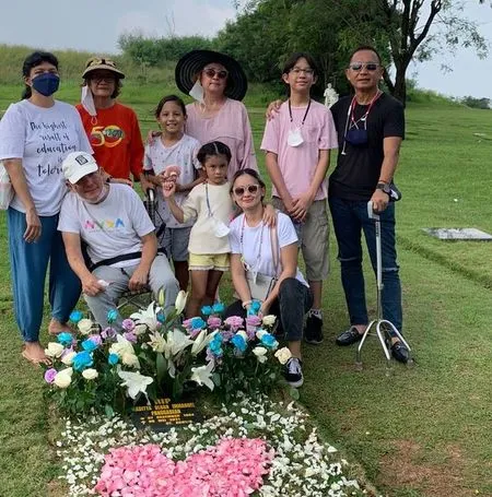 8 Potret Kondisi Terbaru Joanna Alexandra Usai Kepergian Raditya Oloan, Nikmati Liburan Bareng Anak - Kini Mulai Bisa Tersenyum