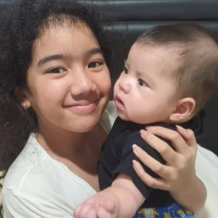 8 Potret Leticia Joseph yang Kini Beranjak Remaja, Cantiknya Mirip Sheila Marcia Saat Masih Kecil