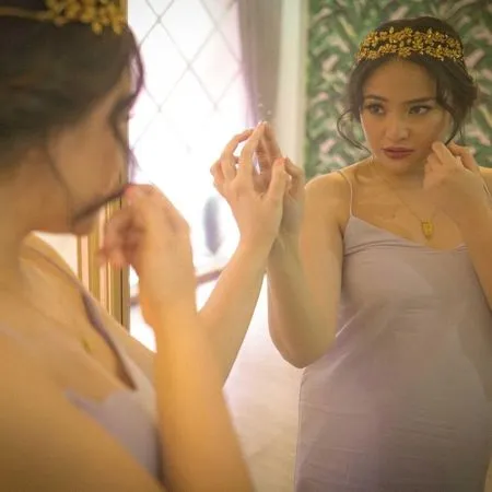 8 Potret Marshanda Percaya Diri dengan Tubuhnya yang Tak Langsing, Tetap Cantik dan Awet Muda Bak ABG