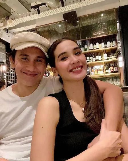 8 Potret Mesra Vino G Bastian dan Marsha Timothy, Selalu Harmonis - Hanya Follow Instagram Istri