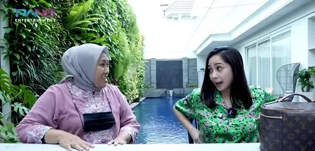 8 Potret Nagita Slavina Cobain Make-Up Murah yang Harganya Dibawah 50 Ribu, Kaget dan Bikin Syok dengan Hasilnya