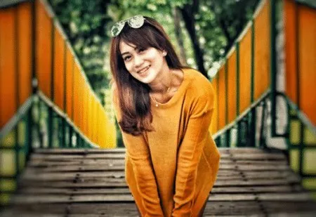 8 Potret Nia April Silalahi, Wanita Cantik Istri Sah Pablo Benua
