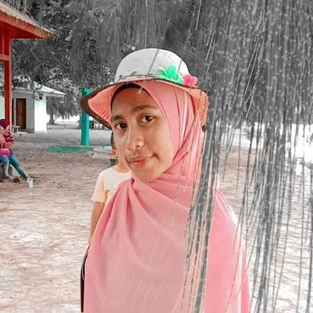 8 Potret Nursia Duta Provinsi Maluku Utara di LIDA 2021, Pernah Sampai Minum Air Hujan - Orangtua Makan Santan Mentah dan Nasi