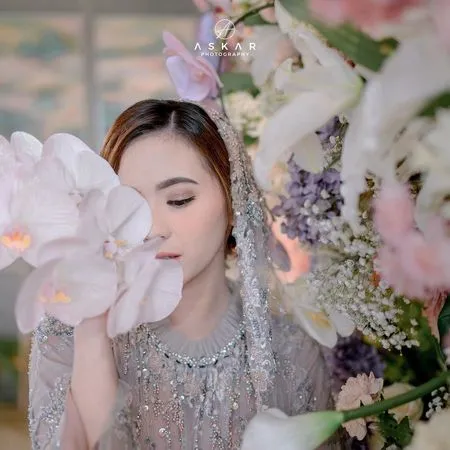 8 Potret Pengajian Jelang Pernikahan Ashilla eks Blink, Diwarnai Tangis Calon Pengantin - Penampilannya Anggun