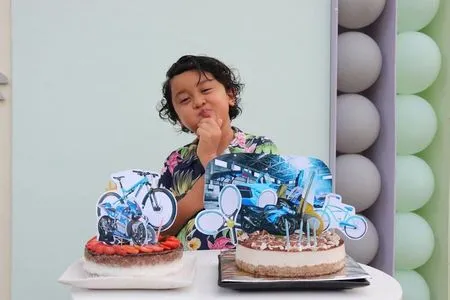 8 Potret Perayaan Ulang Tahun Anak Kedua Marcella Zalianty yang Sempat Divonis Tumor Otak, Meriah dan Penuh Kehangatan