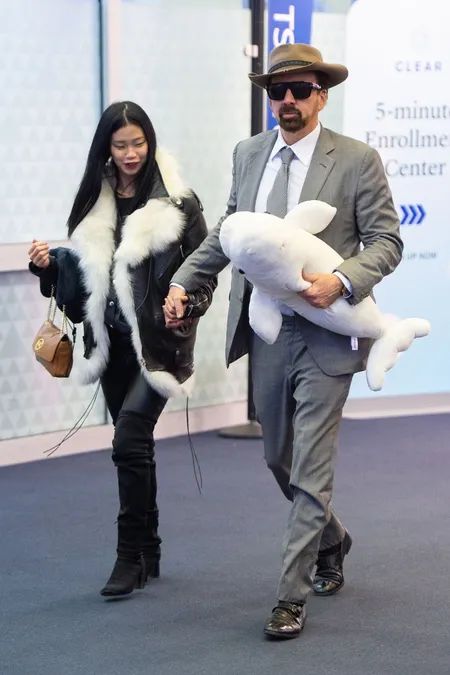 8 Potret Riko Shibata, Istri Nicolas Cage yang Berasal dari Jepang dan Lebih Muda 31 Tahun