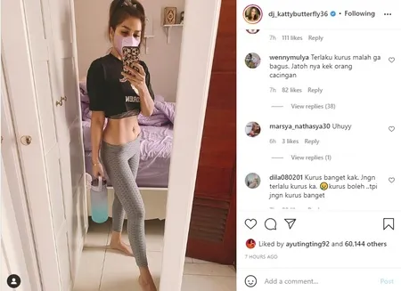 8 Potret Terbaru Katty Butterfly Pamer Perut Rata, Body Goals Dibilang Kurus Banget - Netizen: Jatuhnya Kayak Orang Cacingan