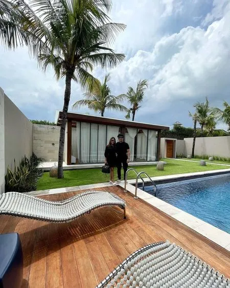 8 Potret Villa Tempat Honeymoon Aurel Hermansyah dan Atta Halilintar, Nyaman dan Mewah Banget - Harga Permalam Rp5 Juta