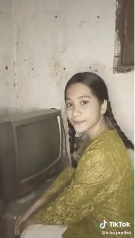 9 Foto Icha Pratiwi Tiktokers Yang Cantiknya Disebut Perpaduan Nagita Slavina Dan Bunga Zainal M Kapanlagi Com