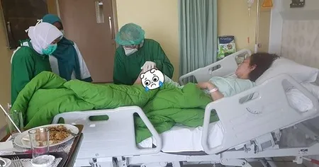 9 Momen Kebersamaan Ferry Irawan Bersama Istrinya Yang Kini Terserang Stroke Jadi Suami Yang Setia Kapanlagi Com