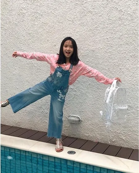 9 Potret Abbey Ibrahim Putri Sulung Baim dan Artika Sari Devi yang Kini Beranjak Remaja, Makin Menawan - Jago Nyanyi